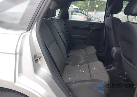 2011 Ford Focus Se from USA, damaged, VIN 1FAHP3FN1BW194689